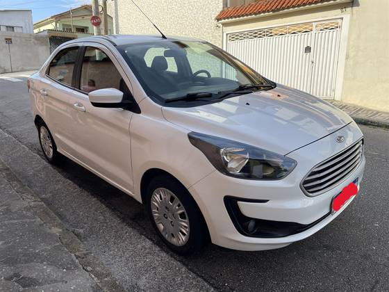 FORD KA 1.5 TI-VCT FLEX SE PLUS SEDAN MANUAL FORD KA 1.5 TI-VCT FLEX SE PLUS SEDAN MANUAL